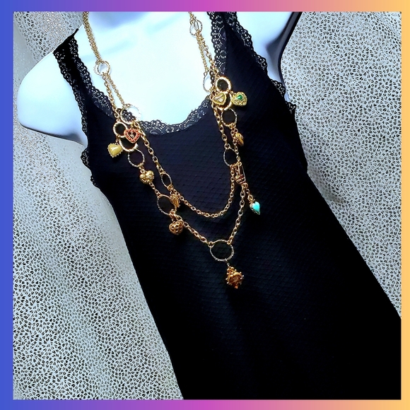 Vintage Heart Charm Necklace - Double Layered - Picture 4 of 17